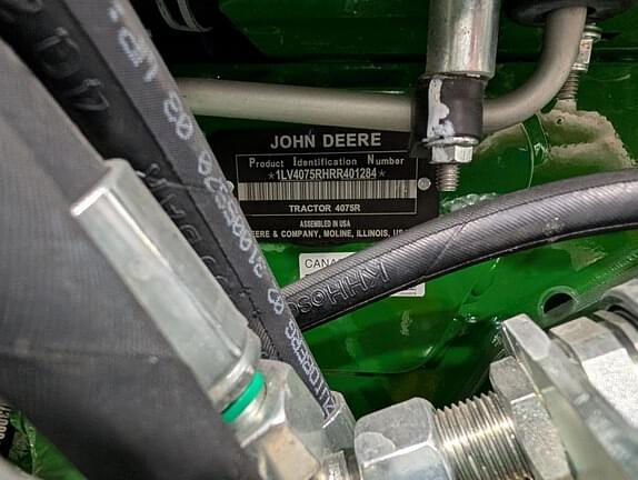 Image of John Deere 4075R equipment image 4
