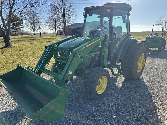 Image of John Deere 4075R equipment image 1