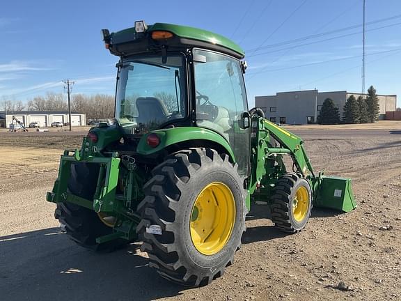 Image of John Deere 4075R equipment image 3