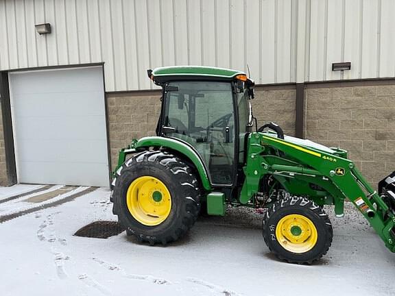 Image of John Deere 4075R equipment image 1