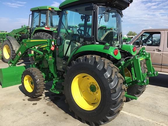 Image of John Deere 4075R equipment image 4
