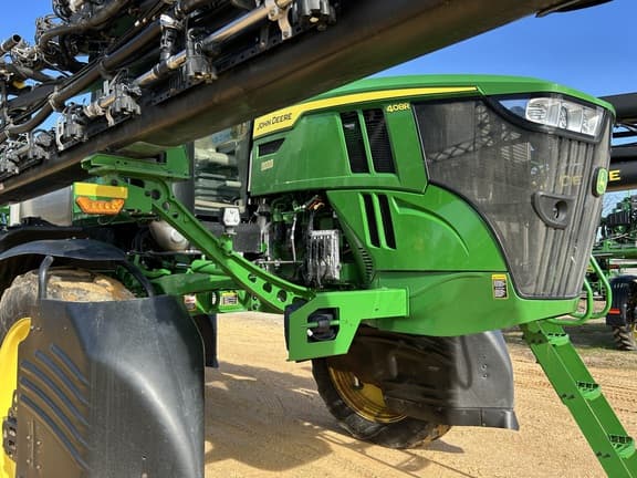 Image of John Deere 408R equipment image 4