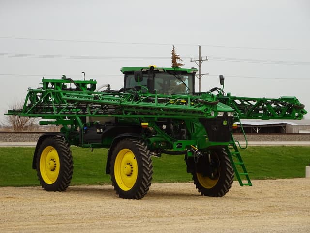 Image of John Deere 408R equipment image 2