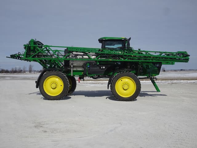 Image of John Deere 408R equipment image 2