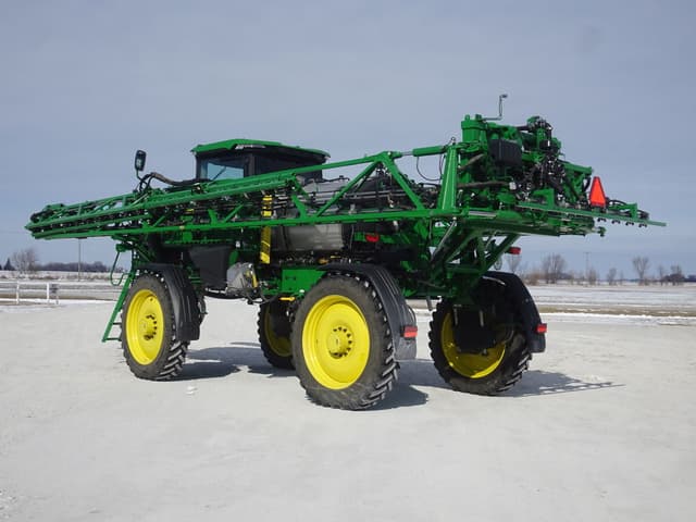 Image of John Deere 408R equipment image 3
