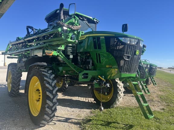 Image of John Deere 408R equipment image 2