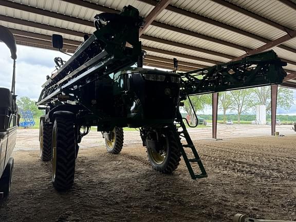 Image of John Deere 408R equipment image 4