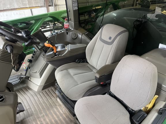 Image of John Deere 408R equipment image 4