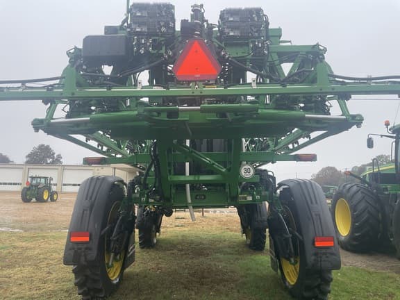 Image of John Deere 408R equipment image 3