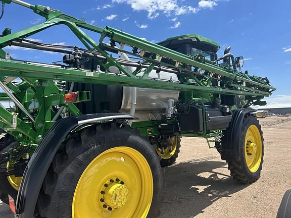 Image of John Deere 408R equipment image 2