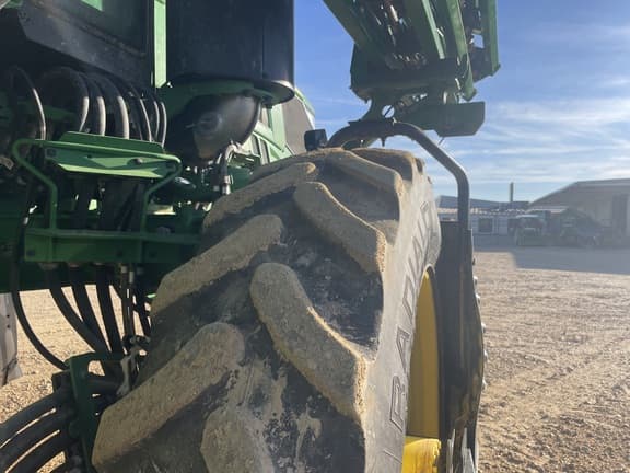 Image of John Deere 408R equipment image 4