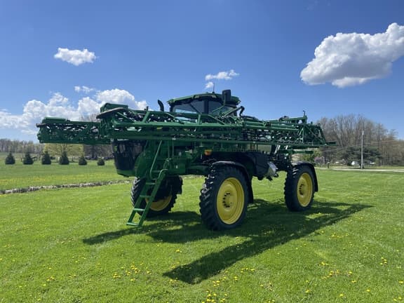 Image of John Deere 408R equipment image 1