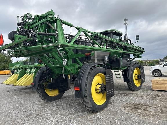 Image of John Deere 408R equipment image 4