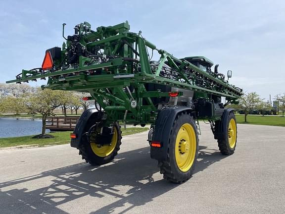 Image of John Deere 408R equipment image 4