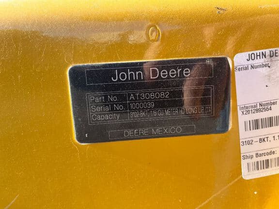 Image of John Deere AT308082 Image 1