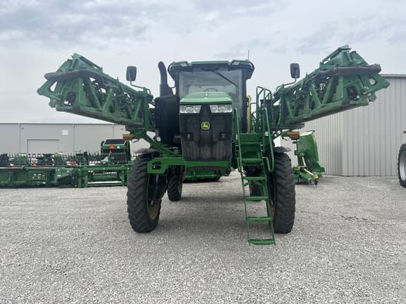 Image of John Deere 410R equipment image 3