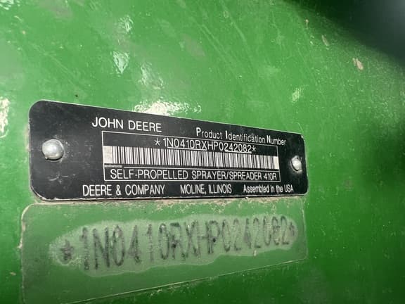 Image of John Deere 410R equipment image 3