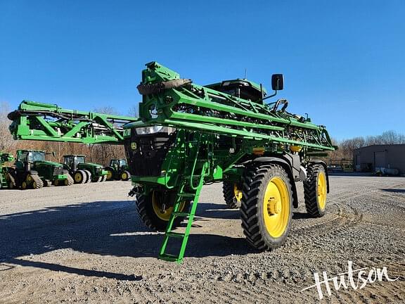 Image of John Deere 410R equipment image 1