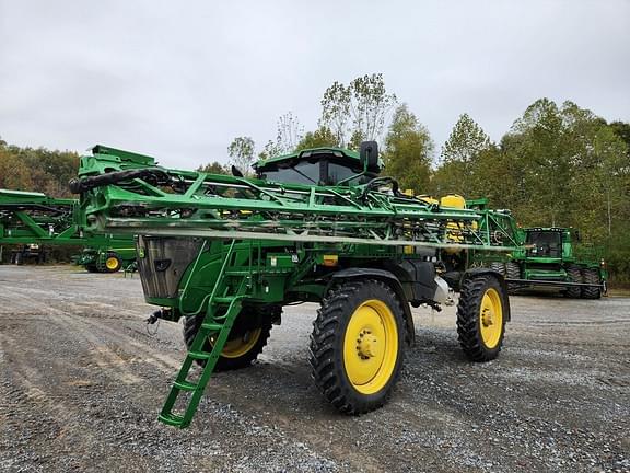 Image of John Deere 410R equipment image 1