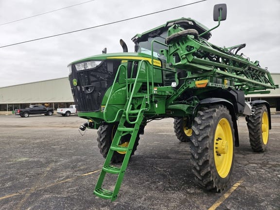2024 John Deere 410R Equipment Image0