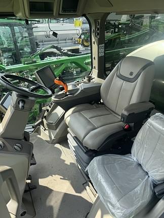 Image of John Deere 410R equipment image 4