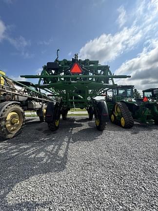 Image of John Deere 410R equipment image 2