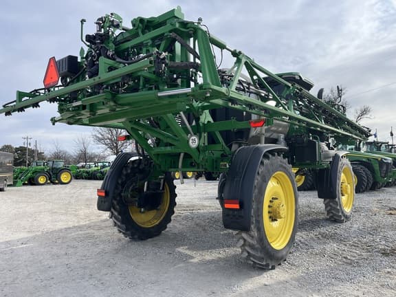 Image of John Deere 410R equipment image 4