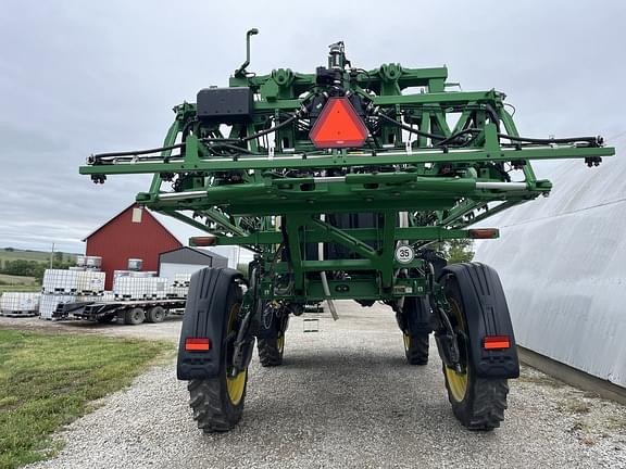 Image of John Deere 410R equipment image 3