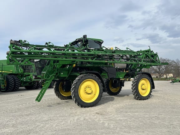 2024 John Deere 410R Equipment Image0