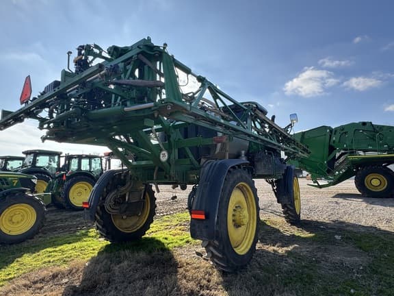 Image of John Deere 410R equipment image 3