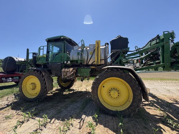 Image of John Deere 410R equipment image 2