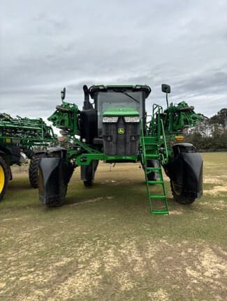 Image of John Deere 410R equipment image 2
