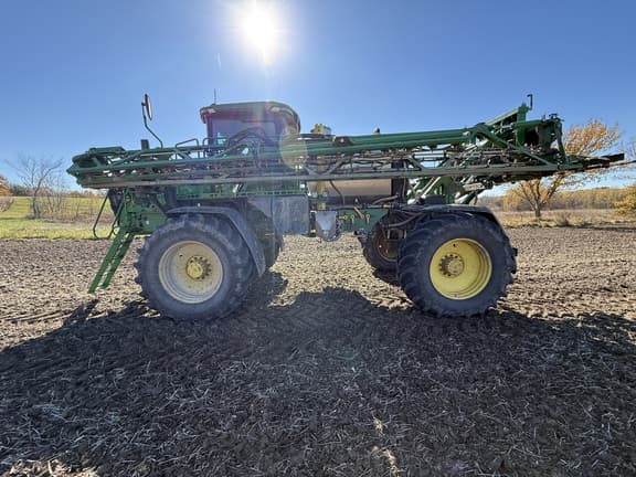 Image of John Deere 410R equipment image 1