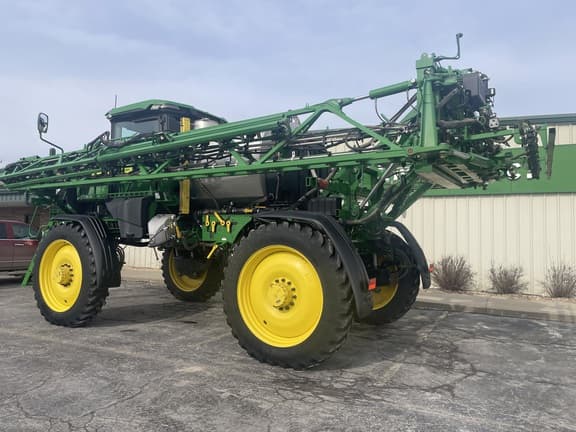 Image of John Deere 410R equipment image 4