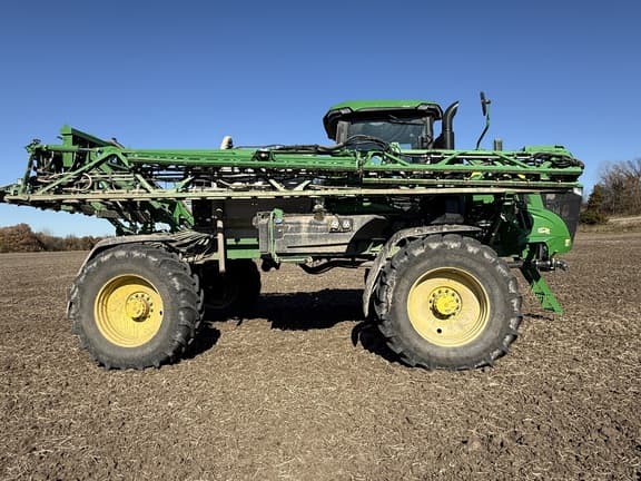 Image of John Deere 410R equipment image 2