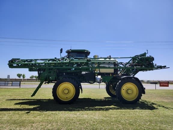 Image of John Deere 410R equipment image 1