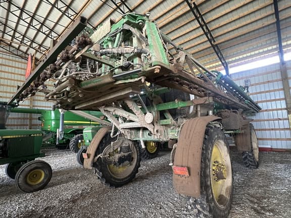 Image of John Deere 410R equipment image 2