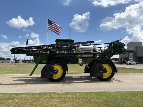 Image of John Deere 410R Primary image