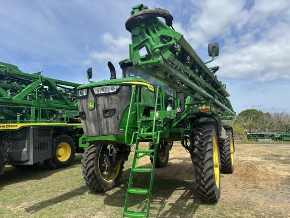 Image of John Deere 410R equipment image 3