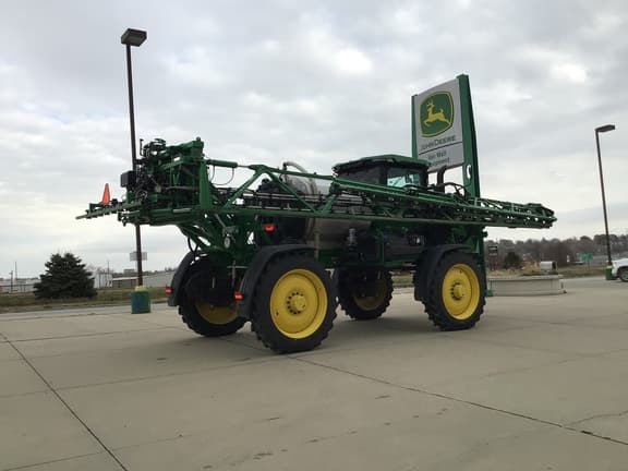 Image of John Deere 410R equipment image 3