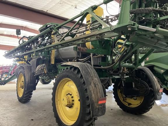 Image of John Deere 410R equipment image 3