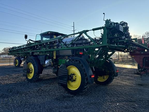 Image of John Deere 410R equipment image 3