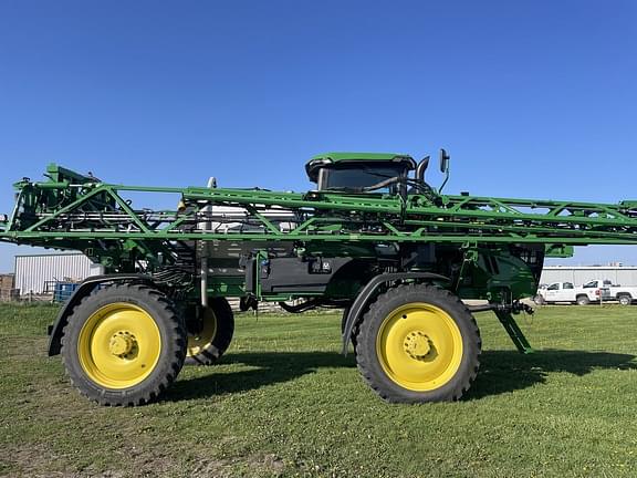 Image of John Deere 410R Primary image