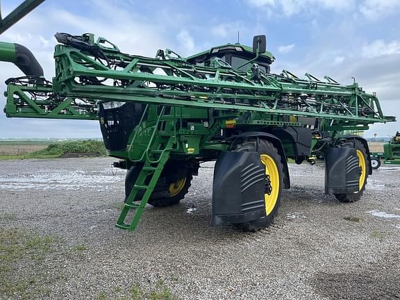 Image of John Deere 410R Primary image