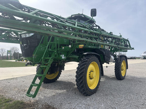 2024 John Deere 410R Equipment Image0