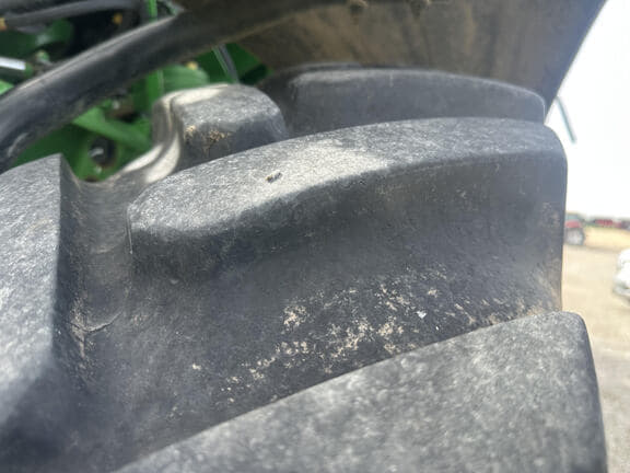 Image of John Deere 410R Image 1