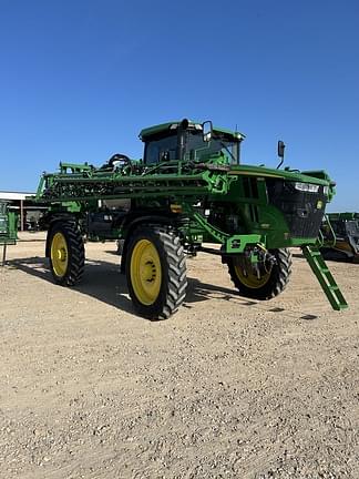 Image of John Deere 410R equipment image 2