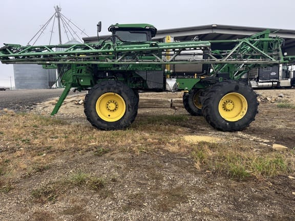 2024 John Deere 410R Equipment Image0