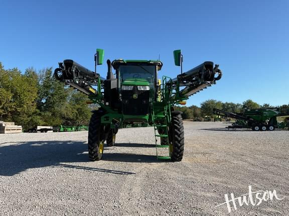 Image of John Deere 410R equipment image 4