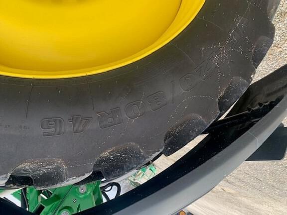 Image of John Deere 410R equipment image 4